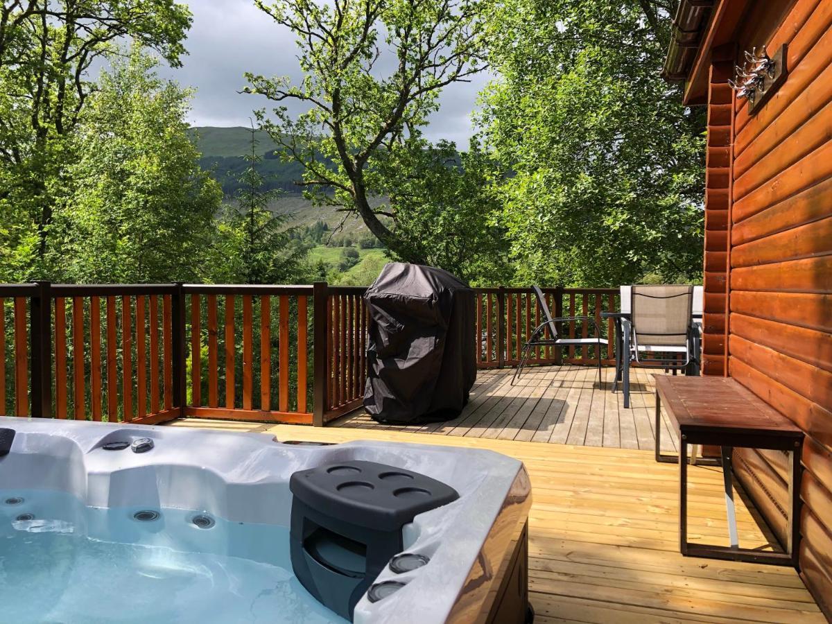 Balquhidder Braes Holiday Park Lodges, Mostly With Hot Tubs And Pet Friendly, Ev Facilities Лохернхед Экстерьер фото