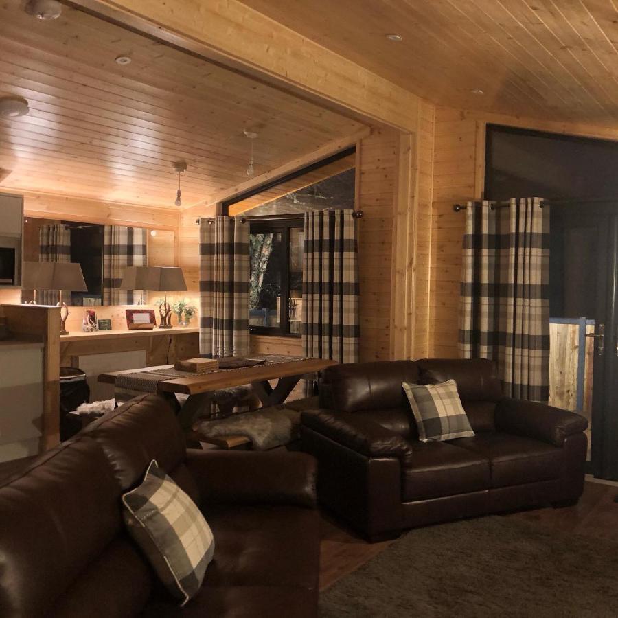 Balquhidder Braes Holiday Park Lodges, Mostly With Hot Tubs And Pet Friendly, Ev Facilities Лохернхед Экстерьер фото