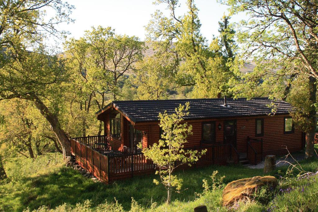 Balquhidder Braes Holiday Park Lodges, Mostly With Hot Tubs And Pet Friendly, Ev Facilities Лохернхед Экстерьер фото
