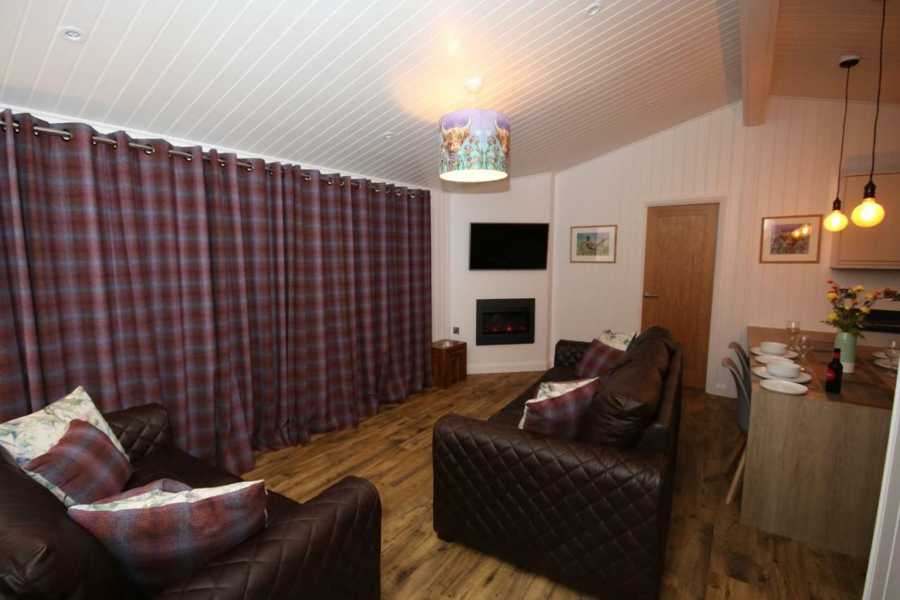 Balquhidder Braes Holiday Park Lodges, Mostly With Hot Tubs And Pet Friendly, Ev Facilities Лохернхед Экстерьер фото